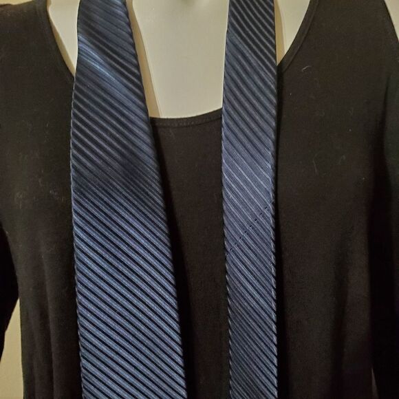 Adolfo Dark Blue Striped Silk Tie - Picture 2 of 5